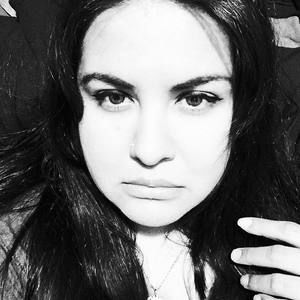 Meet your Posher, Rocio